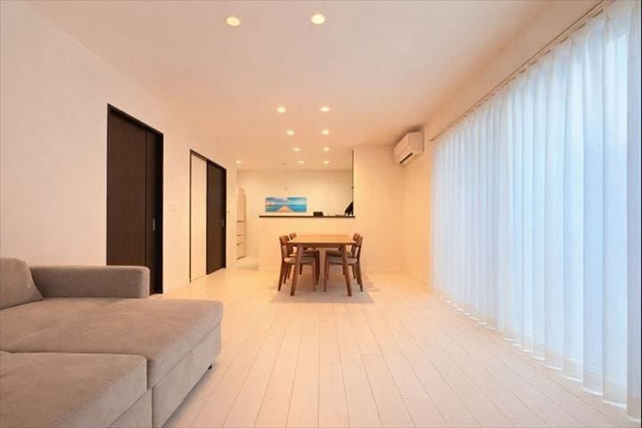 【リビング】
※実際の写真から生活用品を消すCG加工をしています。