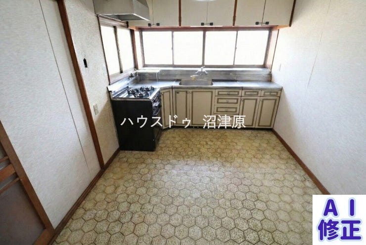 ※現況家具等有、売主様のプライバシーに配慮しCG加工により家具等消去した画像となり、現況との相違がある場合は現況を優先致します。