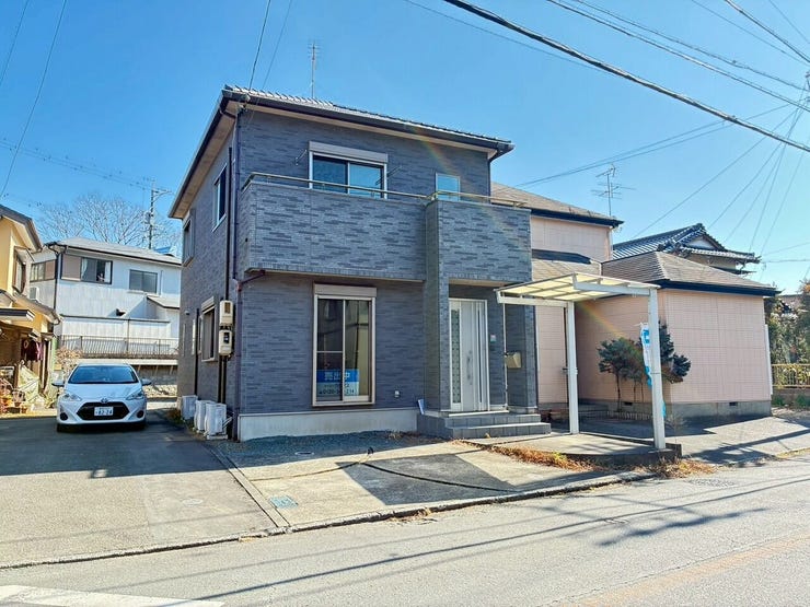 徒歩圏内にコンビニがあったり、バイパスのインターがあったり、国道へのアクセスも良い場所になります