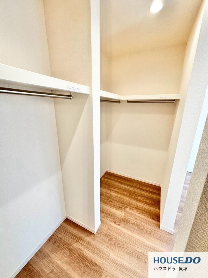 整理整頓がしやすく、収納したものを見渡せるので、その日のトータルコーディネートも楽々できます。毎日のお洋服選びも楽しくなりますね♪