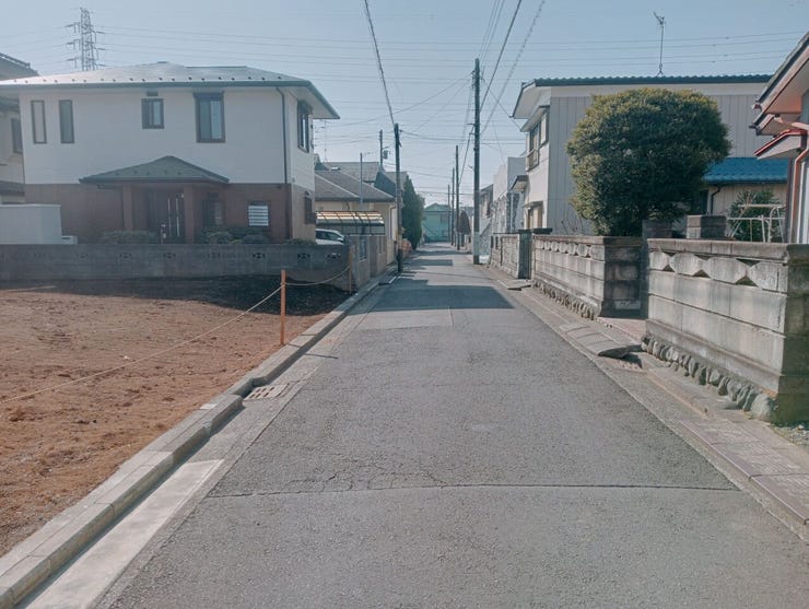 閑静で区画整理された敷地