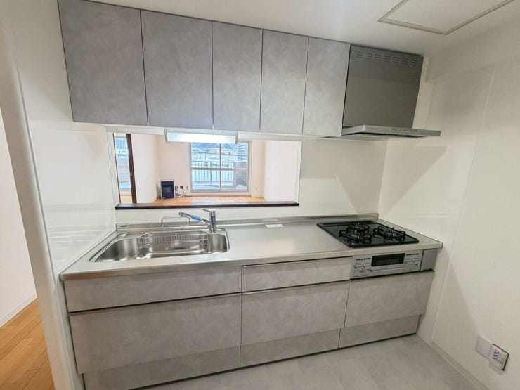 対面式システムキッチン