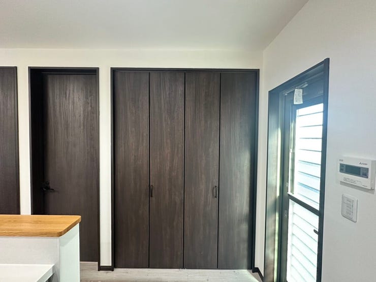 収納-キッチン横