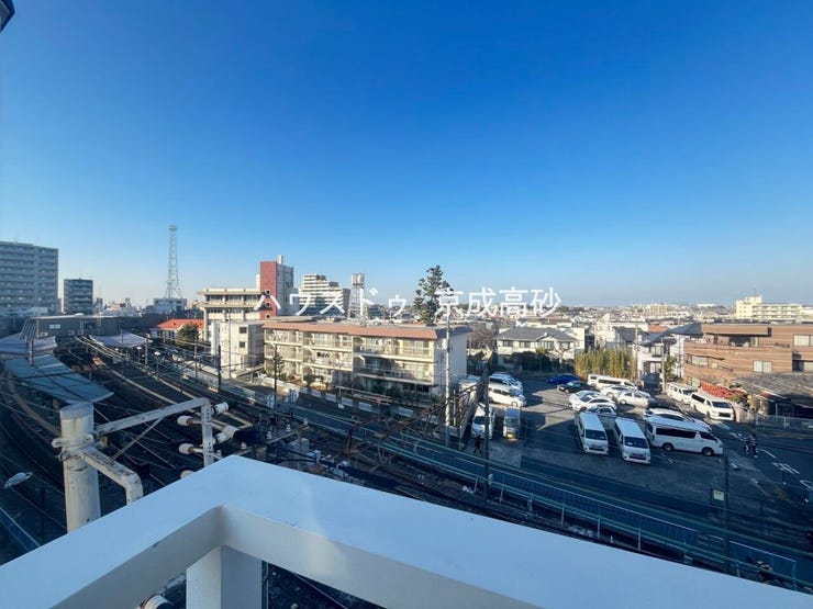 今日も、明日も、この街で。毎日同じに見える風景も、マイホームからの景色は日毎に違う表情を見せてくれます。