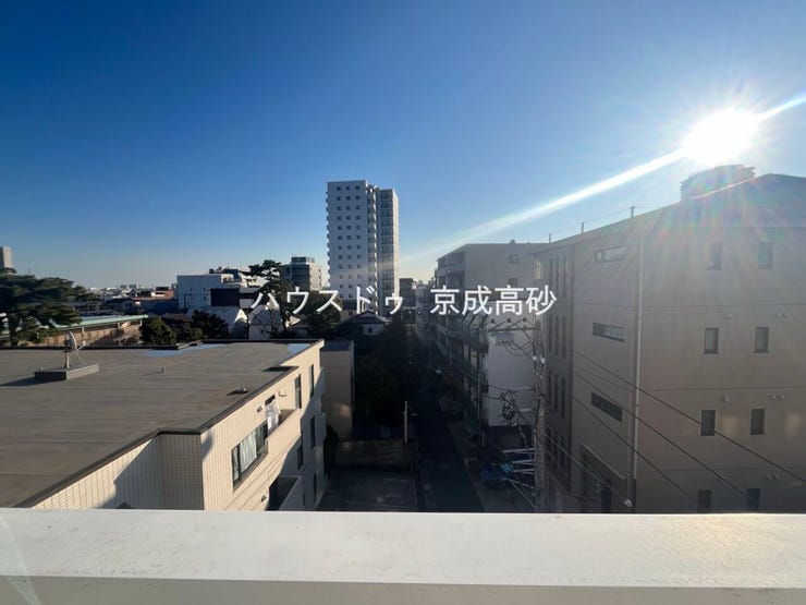 住戸からの眺望です。陽当り、通風良好です。