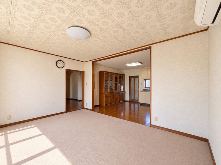 ※空室をイメージしCG加工したものです。
画像は実際の室内写真と間取り図から再現した「室内イメージ」で実際とは多少異なります。