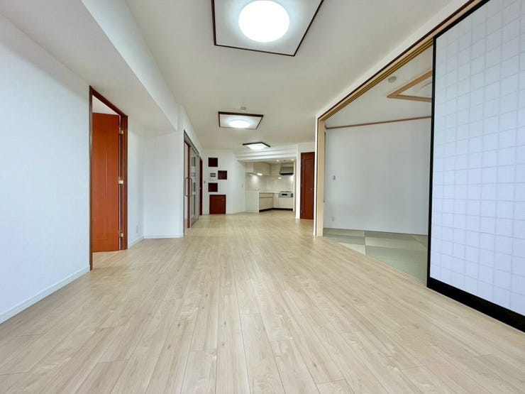 【居間・リビング】