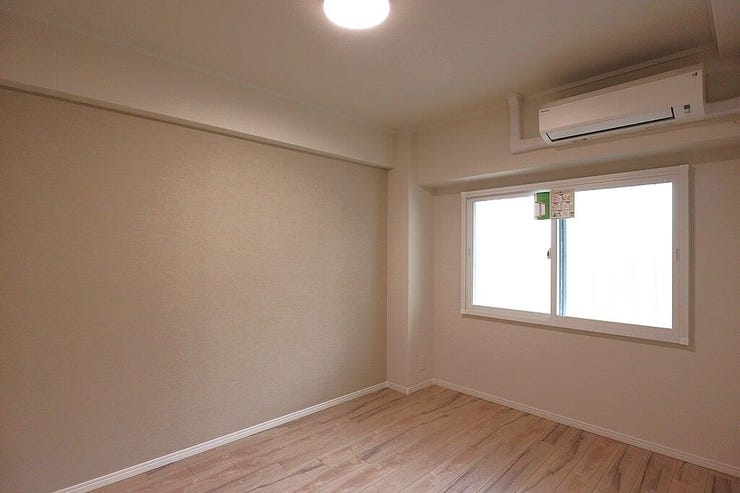 洋室 別角度より