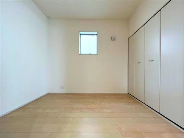 1階3.7帖洋室は子供たちの遊び場や仕事部屋、来客時の宿泊など多岐に使えて便利です
(2026年5月14日 撮影)