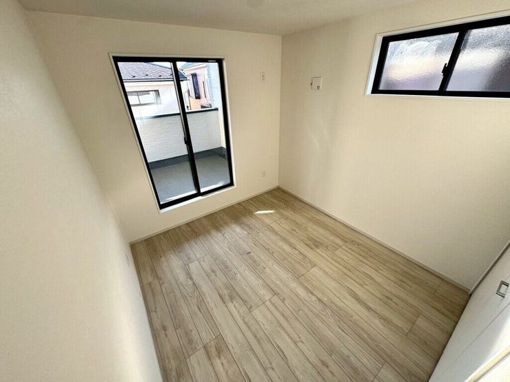 【Bedroom】主寝室や子ども部屋、在宅ワークにも使える洋室。暮らしに合わせて自由にレイアウトできます。