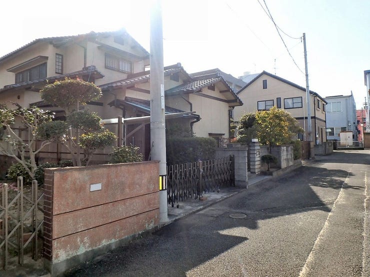 外観を北西側より撮影