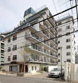 港区北青山２丁目