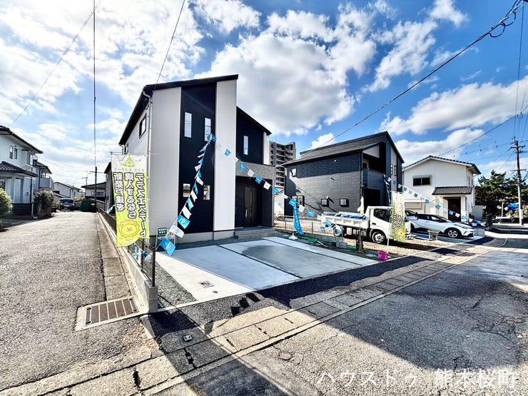 ■□■理想を叶える、新しい暮らしの舞台■□■高いデザイン性と機能性を兼ね備えた住まい。ここで、家族の新しい物語が始まります