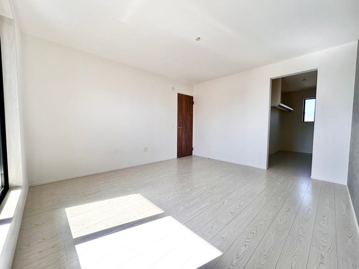 ■□■2階9帖洋室■□■心からリラックスできる静けさ、上質な眠りで、毎日をリセットします。明日への活力を養う空間です