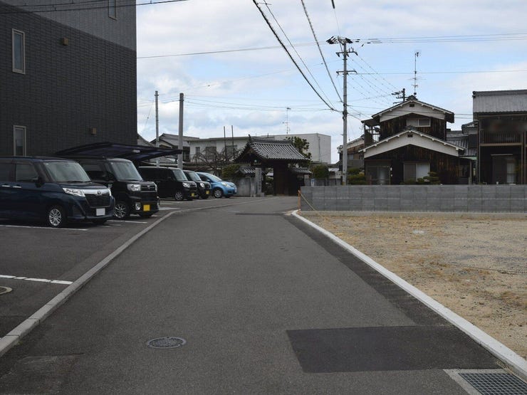 分譲地の西側道路