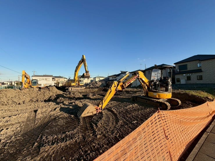 ◇現地見学会開催中◇
平日や仕事終わりの夜でも「今日見てみたい!」そんなときでもOK♪
お電話1本でスタッフがすぐに駆けつけます!