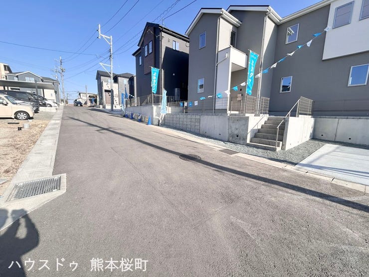 ■理想を叶える新しい暮らしの舞台■高いデザイン性と機能性を兼ね備えた住まい。ここで、家族の新しい物語が始まります。