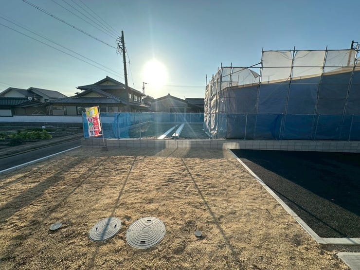 ◆趣味を楽しむ場でもあり、家族団らんの場にもなる専用庭♪ガーデニングや家庭菜園、プールや遊具を置いて子供の遊び場、テーブルやイスを設置し、憩いのスペースなど、メリットはたくさんあります。