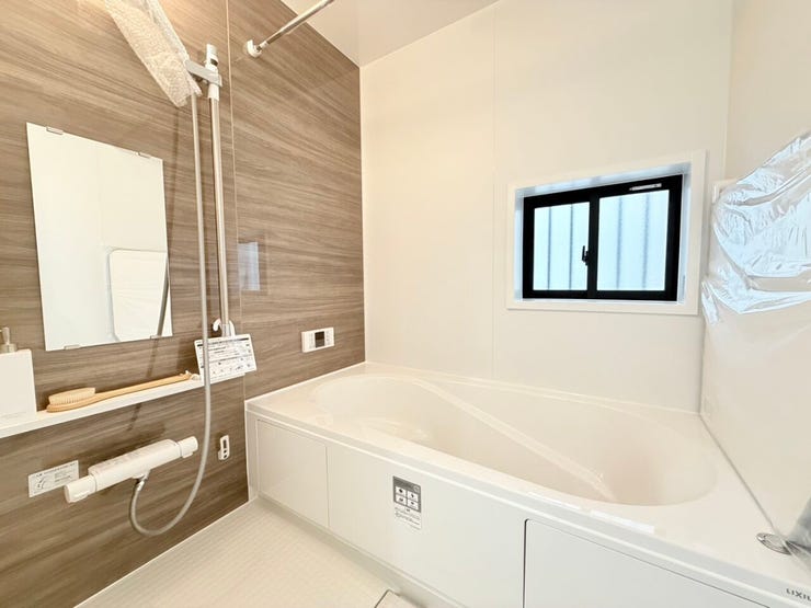 ◎浴室:2-A号棟(3/27撮影)
日々の疲れをリセットしてくれそうな1坪タイプの広々浴室!明日からもがんばれそうです!