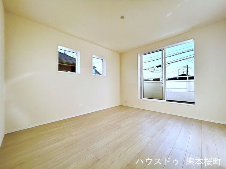 ■2階7.5帖洋室■心からリラックスできる静けさ、上質な眠りで、毎日をリセットします。明日への活力を養う空間です。