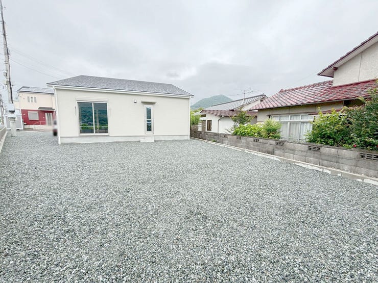 平屋戸建て♪洗面・脱衣所別♪門司区吉志新築戸建て◎駐車場5台◎全室収納◎日当たり良好