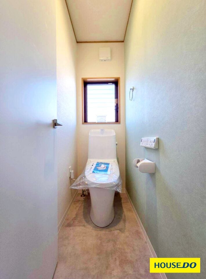 清潔感のある節水トイレです。