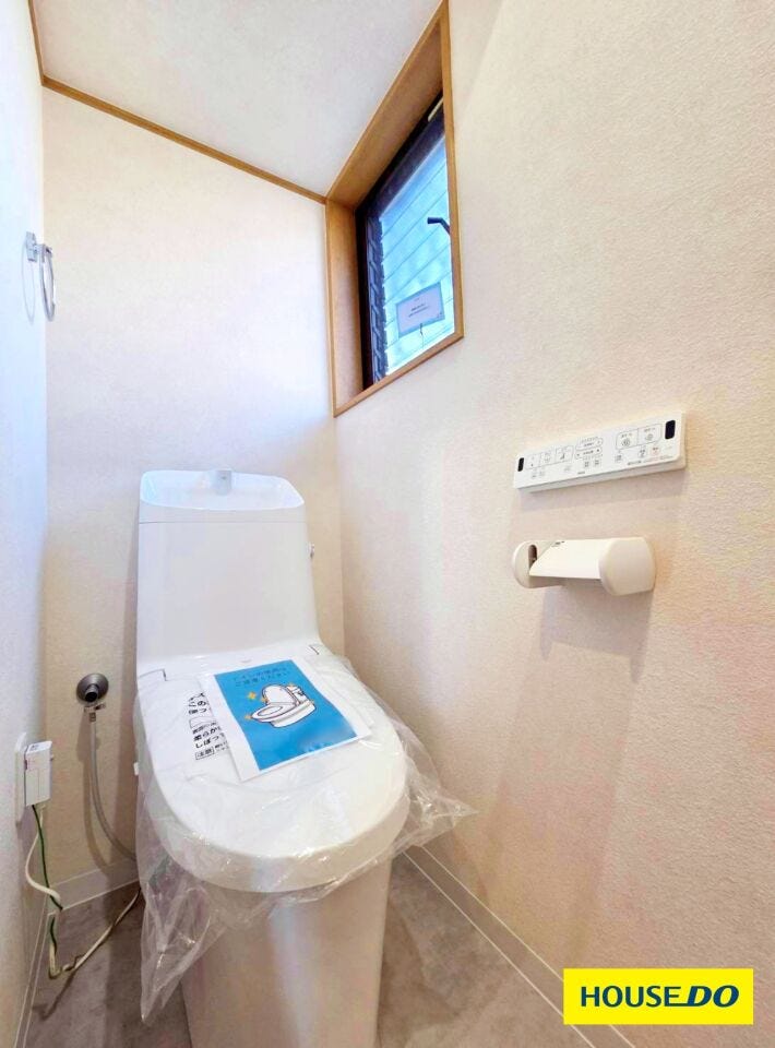 清潔感のある節水トイレです。