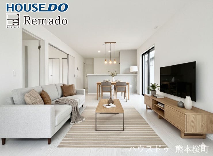 ■□■家族の笑顔が集う、安らぎとくつろぎの中心地■□■お気に入りの家具を迎え、窓からは心地の良い光が差し込みます。※CGで家具を配置しています。