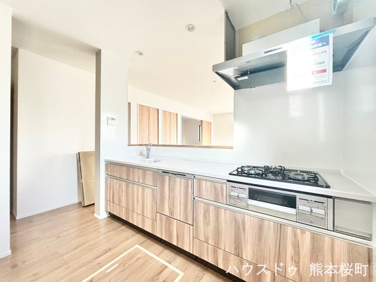 ■家族の「美味しい」が集まる舞台■高い機能性と美しいデザインを両立。料理する人も、待つ人も、笑顔になれる場所です。