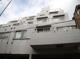 港区六本木３丁目