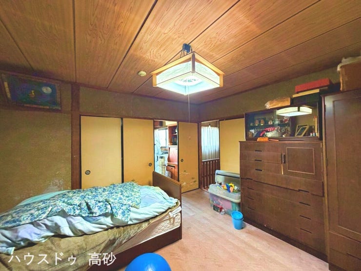 和の情緒にモダンを添えて。ベッドスタイルも心地よく馴染む、安らぎの寝室(撮影日:2026.2.5)