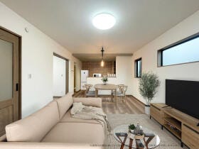 【横尾材木店】建物プラン例
建物総額1998万円
建物面積104.56㎡
他立地条件により別途工事費用が発生する場合がございます