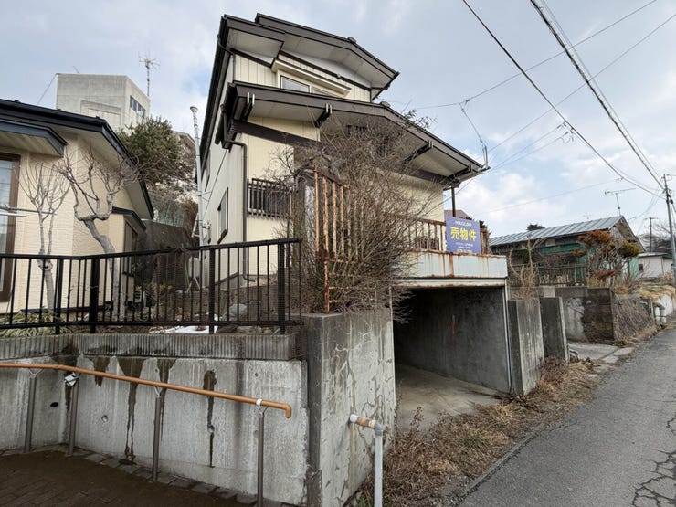 現地(2026年2月)撮影
◎建築条件無し◎
詳細は、ハウスドゥ 八戸田向までお気軽にお問い合わせくださいませ♪