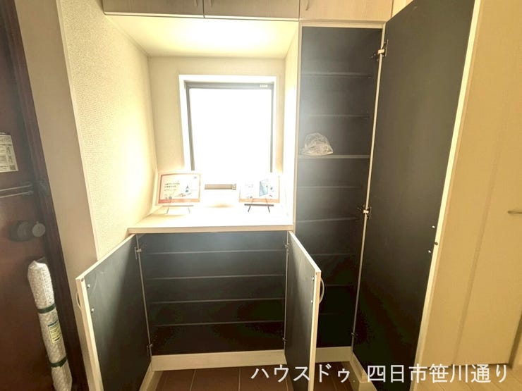 玄関収納