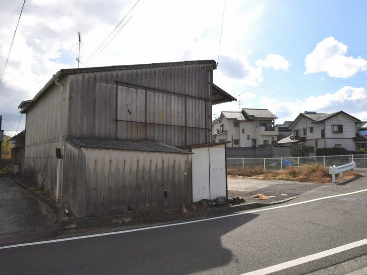 外観を北側より撮影