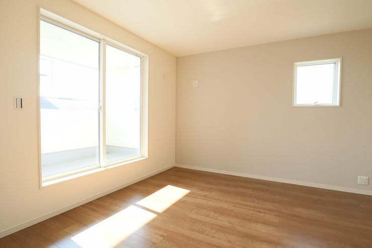 ◇洋室◇ 同仕様
ゆとりのある広さです♪
WIC完備!