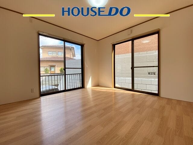 〈即入居可能〉
内覧受付中 きれいな室内をご覧ください♪