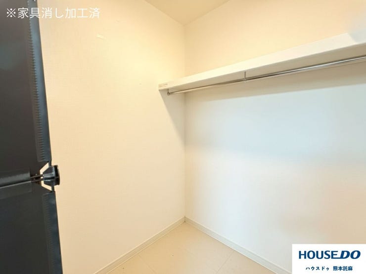 ウォークインクローゼットがあるので収納には困りませんよ!