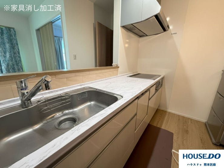 IHクッキングヒータ搭載のキッチン!清潔感がありますね♪