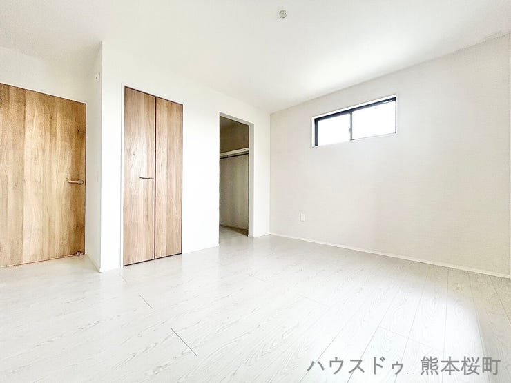 ■□■2階7.5帖洋室■□■心からリラックスできる静けさ、上質な眠りで、毎日をリセットします。明日への活力を養う空間です。