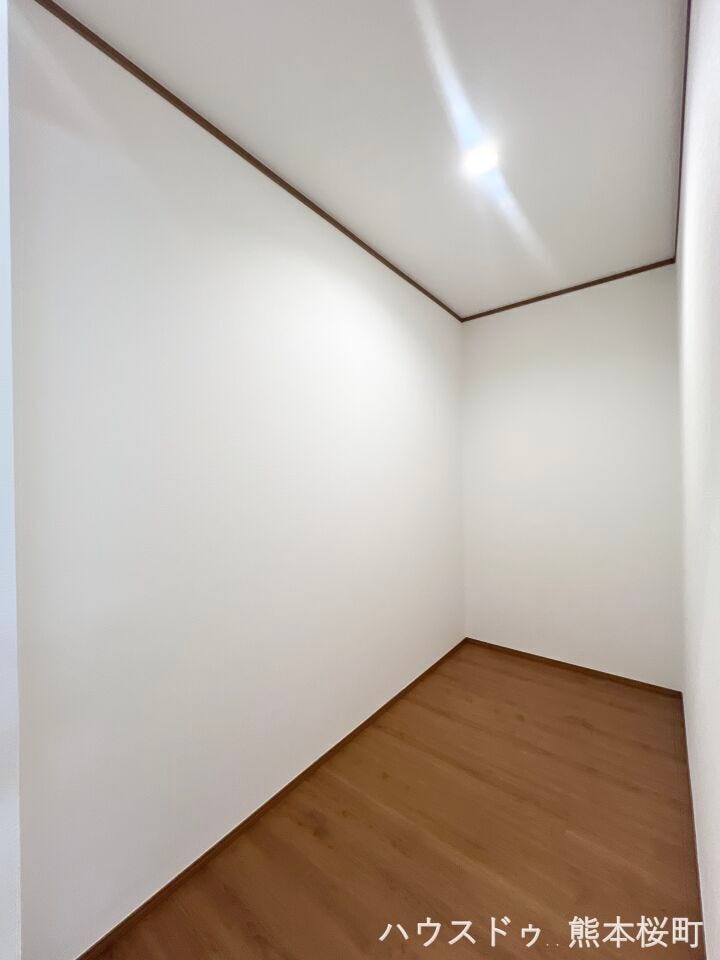 ■□■パントリー■□■必要なものを必要な場所に。家全体で考えられた収納計画が、ゆとりある生活を実現します。