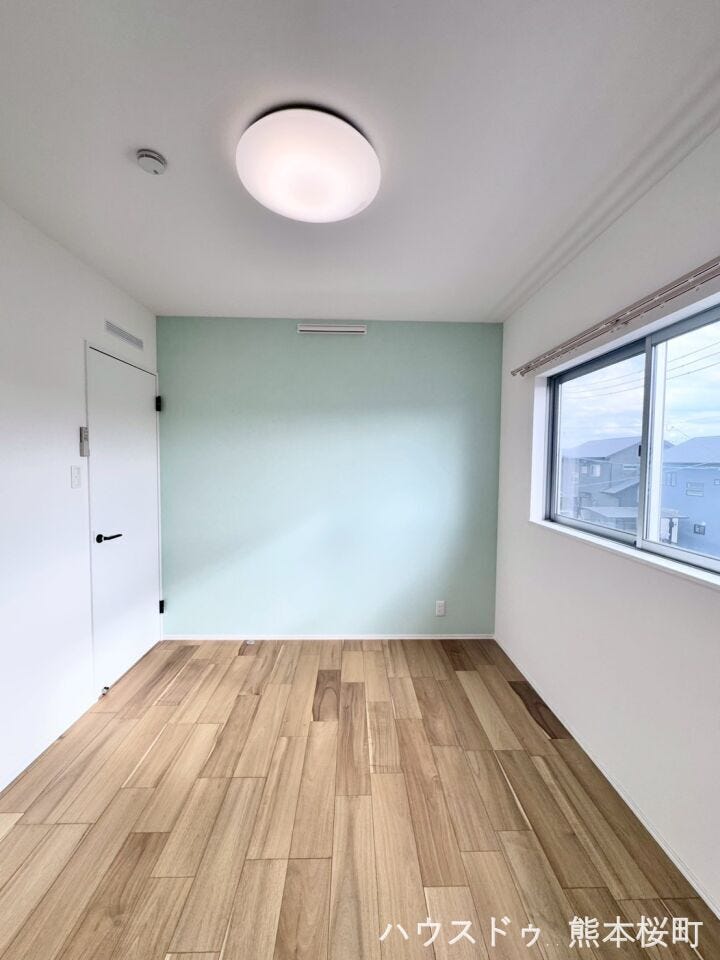 ■2階5.25帖洋室■寝室、書斎、趣味の部屋。家族の成長やライフスタイルに合わせ、様々な使い方ができる快適な空間です。