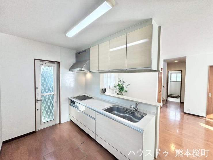 ■家族の「美味しい」が集まる舞台■高い機能性と美しいデザインを両立。料理する人も、待つ人も、笑顔になれる場所です。