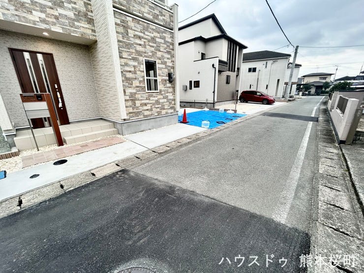 ■□■理想を叶える、新しい暮らしの舞台■□■高いデザイン性と機能性を兼ね備えた住まい。ここで、家族の新しい物語が始まります