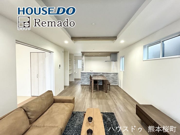 ■□■家族の笑顔が集う、安らぎとくつろぎの中心地■□■お気に入りの家具を迎え、窓からは心地の良い光が差し込みます。