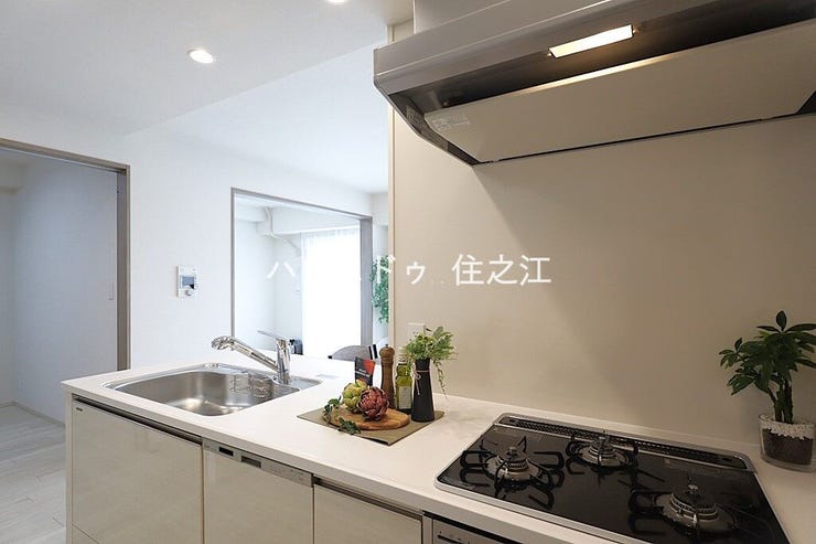 後片付けもラクラクな食洗機付です。忙しいママをサポート