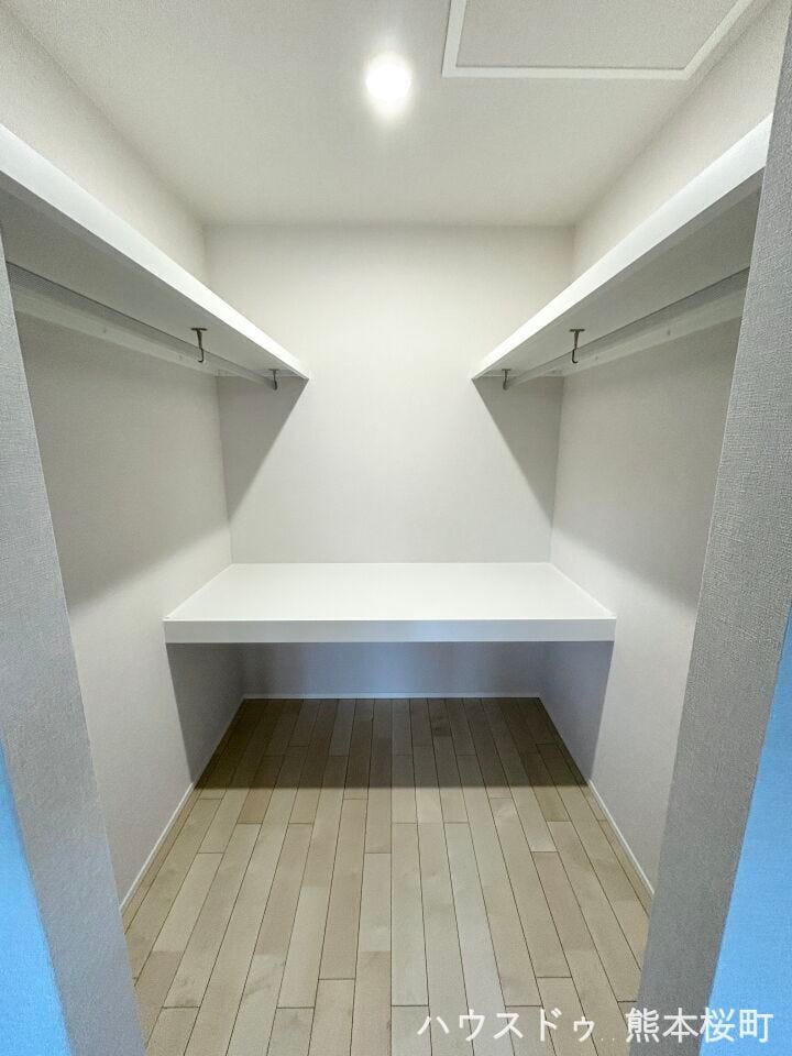 ■□■2階6.2帖洋室収納■□■