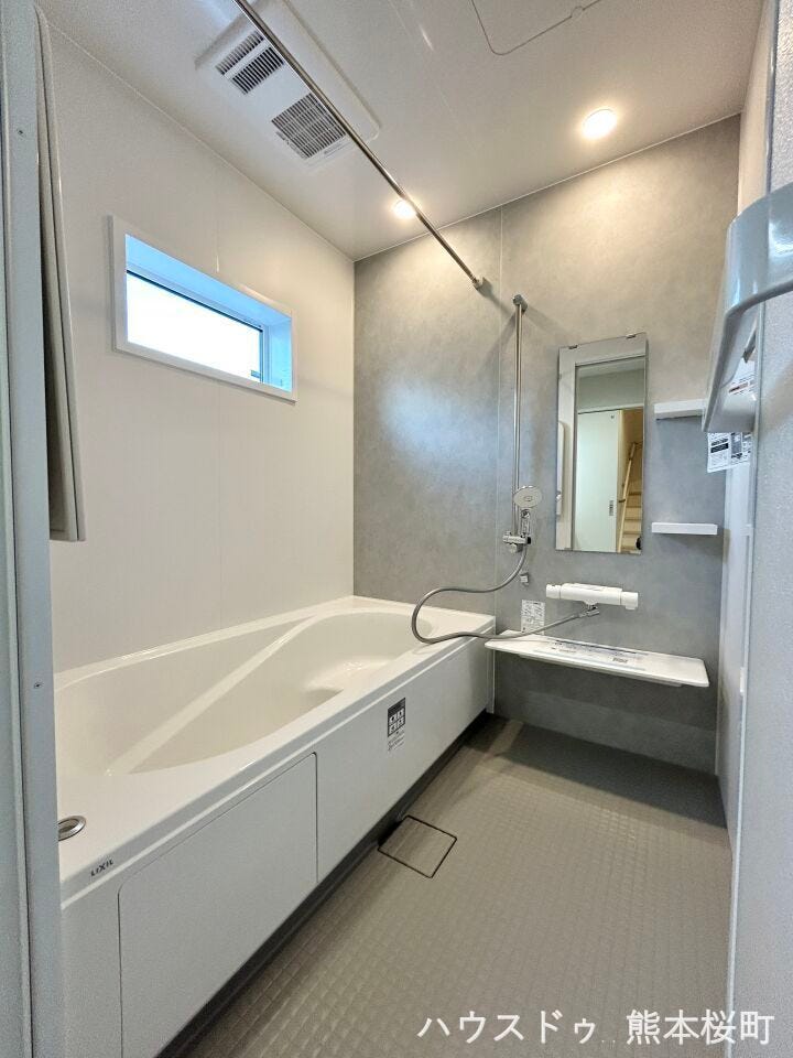 ■□■一日の疲れを癒す浴室■□■浴室リモコンと換気乾燥暖房機付きです♪