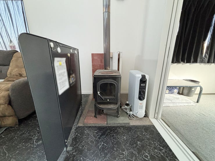 室内(2026年2月)撮影
◎現地案内予約受付中!◎
ご内覧をご希望の際は、ハウスドゥ 八戸市庁前までお気軽にお問い合わせください♪