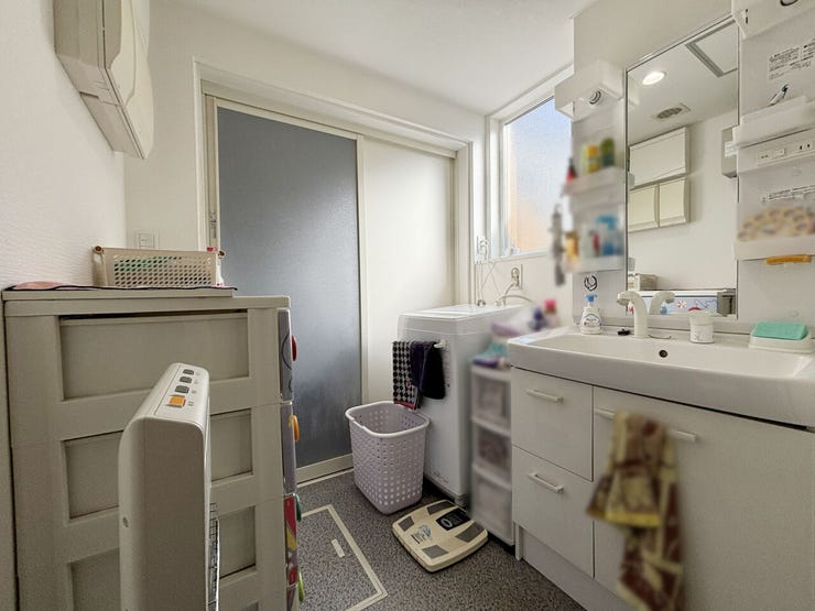 室内(2026年2月)撮影
◎現地案内予約受付中!◎
洗面所は2階にもあるため、朝の忙しい時間帯に便利です♪